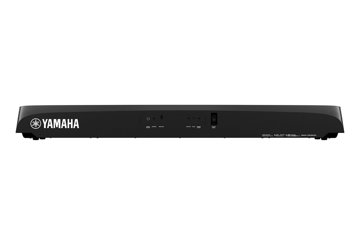 Yamaha DGX-670 88-Key Compact Digital Piano