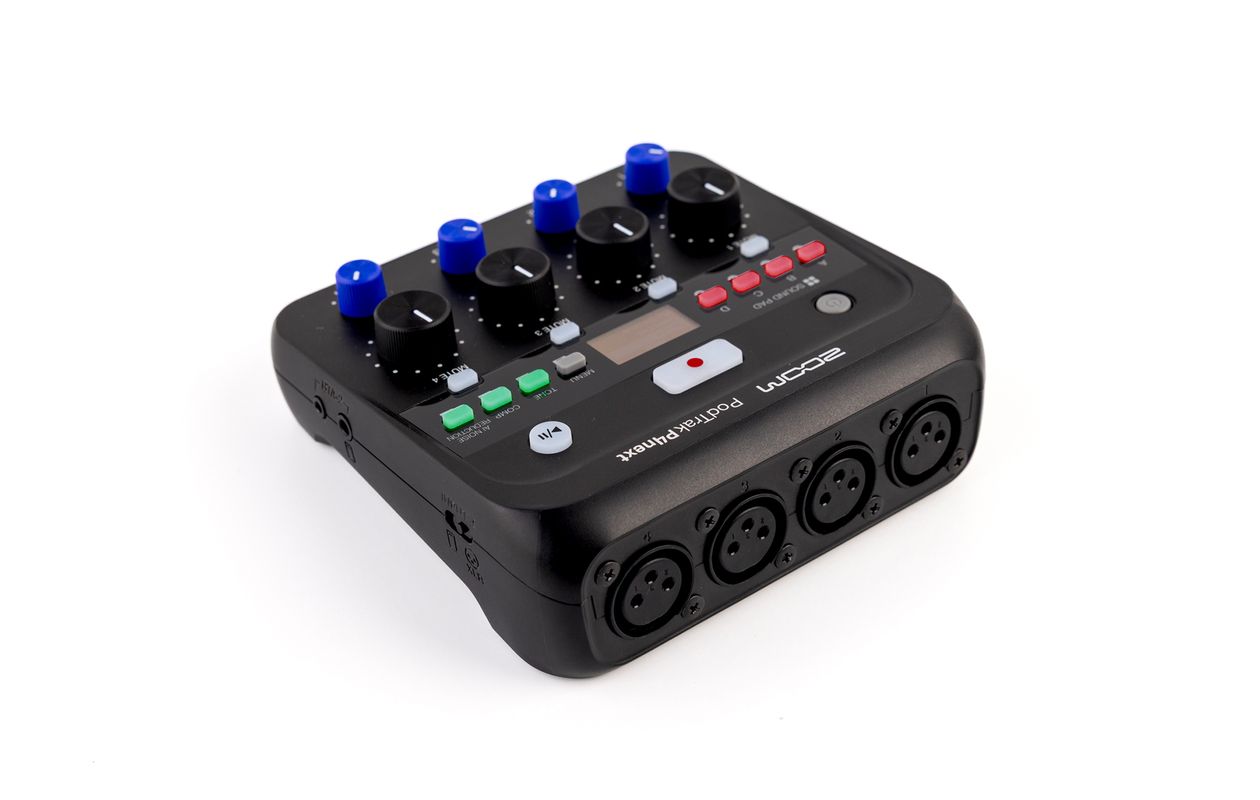 Zoom PodTrak P4next 12-in/2-out Portable Multiple Podcast Recorder