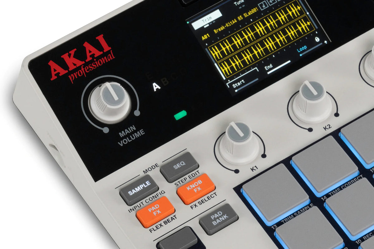 AKAI Professional MPC SAMPLE Portable Groovebox and Sampling Machine ...
