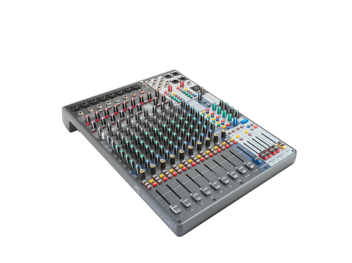 Soundcraft SIGNATURE PLUS 12 Analog Mixing Console